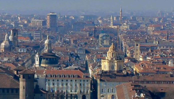Torino Respira stronca il Piano Qualità dell’Aria del Piemonte: “Irrazionale”