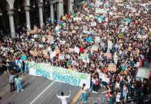 Fridays For Future: “35mila morti per caldo in Europa, torniamo in piazza” Fridays For Future: "35mila morti per caldo in Europa, torniamo in piazza"