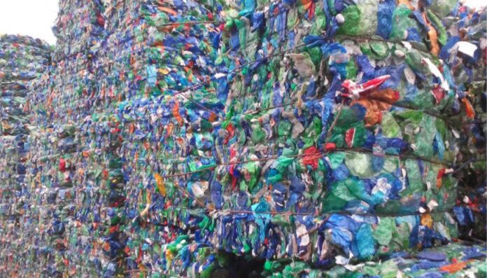 Reggio Emilia, Prandi- “Crisi plastica non può finire nelle bollette” Reggio Emilia, Prandi: “Crisi plastica non può finire nelle bollette”