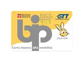 Torino, la tessera Junior GTT arriva a casa: viaggio gratuito sui mezzi fino a 11 anni Torino, la tessera Junior GTT arriva a casa: viaggio gratuito sui mezzi fino a 11 anni