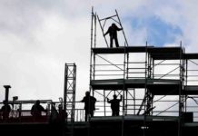 Toscana, rischio calore: prorogata al 30 settembre l’ordinanza per i lavoratori Toscana, rischio calore: prorogata al 30 settembre l'ordinanza per i lavoratori
