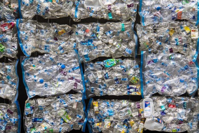 riciclo plastica
