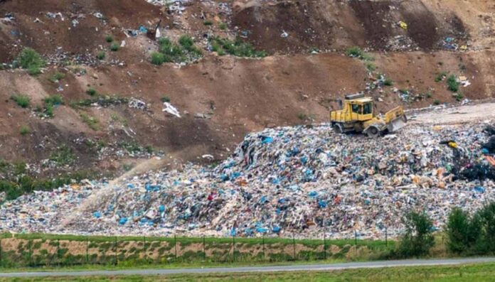 Calabria, 11,15 milioni di euro per prevenzione e riduzione dei rifiuti Calabria, 11,15 milioni di euro per prevenzione e riduzione dei rifiuti