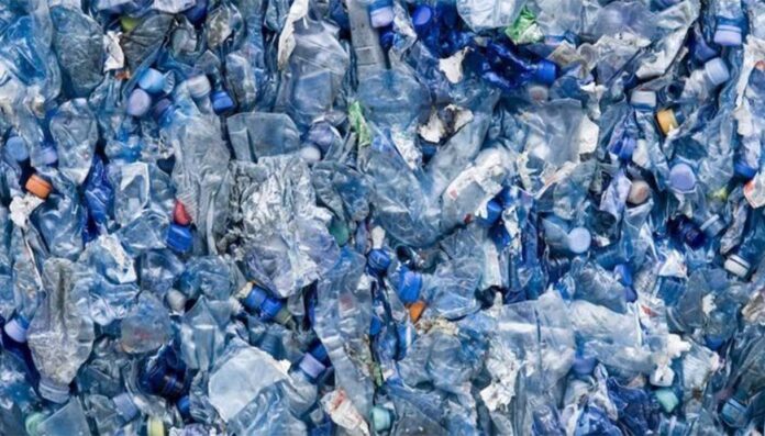 Plastic Tax, Tajani conferma il nono rinvio Plastic Tax, Tajani conferma il nono rinvio