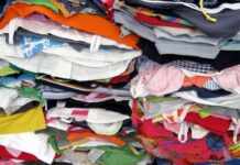 Rifiuti tessili, parte la raccolta nei negozi a Milano Rifiuti tessili, parte la raccolta nei negozi a Milano