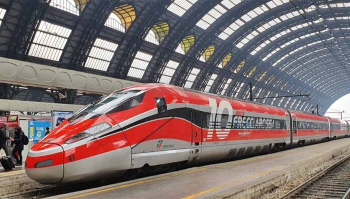 Sciopero 30 ottobre- rimandato quello dei treni, servizi regolari Sciopero 30 ottobre: rimandato quello dei treni, servizi regolari