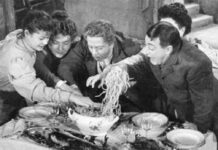 A Torino la prima italiana di Gola, il documentario che svela l’influenza dei media nella cultura gastronomica italiana A Torino la prima italiana di Gola, il documentario che svela l’influenza dei media nella cultura gastronomica italiana
