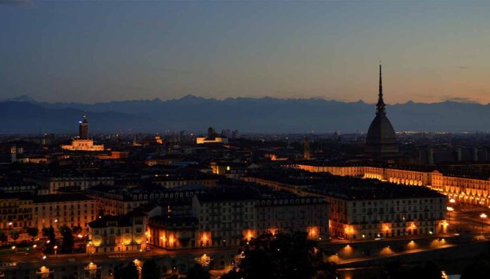 Torino, oltre 1,3 milioni dal MASE per illuminazione pubblica e fotovoltaico Torino, oltre 1,3 milioni dal MASE per illuminazione pubblica e fotovoltaico