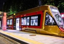 Tram di Bologna, in corso i test notturni e poi l’arrivo in centro Tram di Bologna, in corso i test notturni e poi l’arrivo in centro