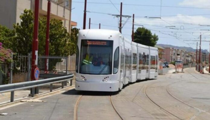 Tram di Palermo- indagini archeologiche preliminari per le nuove linee A, B e C Tram di Palermo: indagini archeologiche preliminari per le nuove linee A, B e C