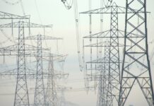Picco a settembre consumi elettrici, rinnovabili non tengono il passo consumi elettrici