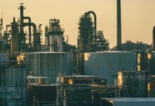 Extraprofitti compagnie petrolifere, 36 miliardi da fine febbraio in Ue extraprofitti compagnie petrolifere